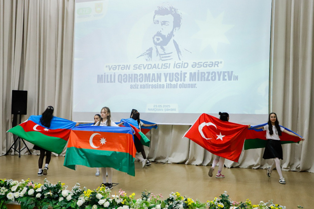 Naxçıvanda Milli Qəhrəman Yusif Mirzəyevin xatirəsi anılıb<font color=red> - FOTOLAR</font>