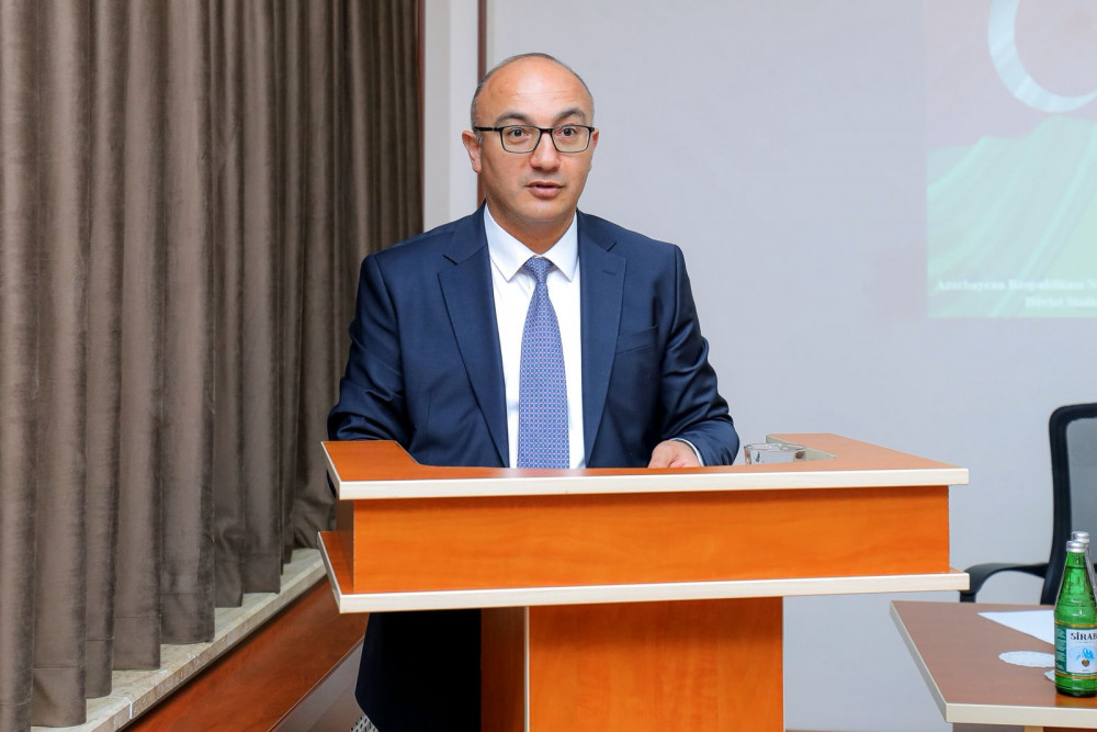 “Ümummilli Lider Heydər Əliyev müstəqil Azərbaycan Konstitusiyasının müəllifidir” mövzusunda tədbir keçirilib<font color=red> - FOTOLAR</font>