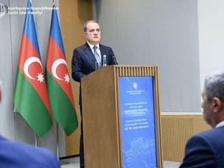 Azərbaycan və Ukraynanın xarici işlər nazirləri Bakıda görüşüblər<font color='red'> - YENİLƏNİB</font><font color=red> - FOTOLAR</font>