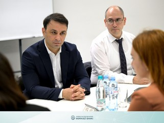 Azərbaycan və Gürcüstan pul siyasəti ilə bağlı müzakirələr aparıb<font color=red> - FOTOLAR</font>
