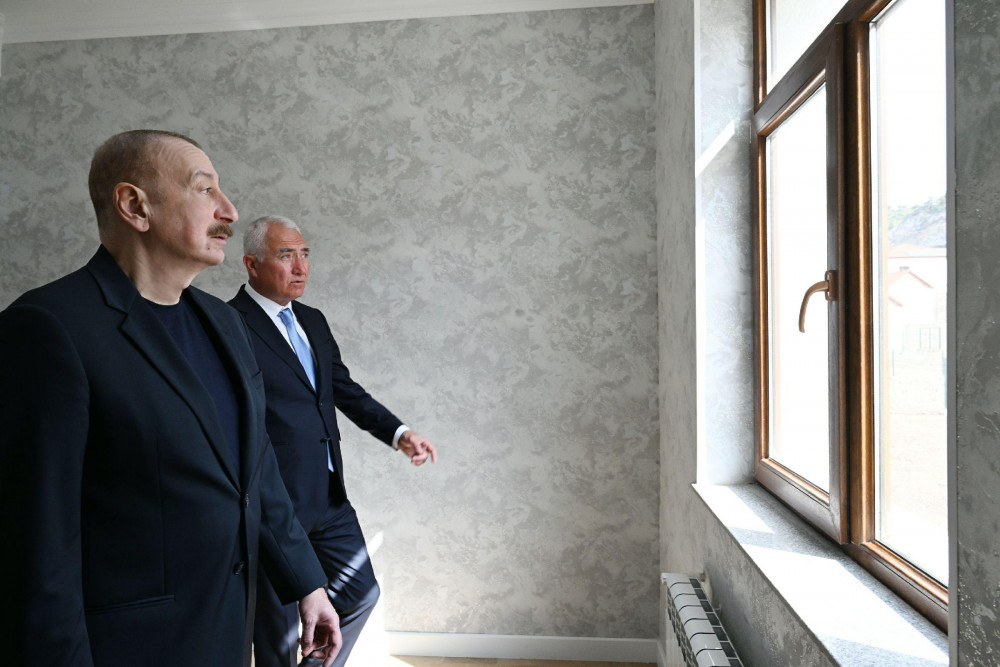 Prezident İlham Əliyev Laçın rayonunun Bəylik kəndinin açılışında iştirak edib<font color=red> - FOTOLAR</font>