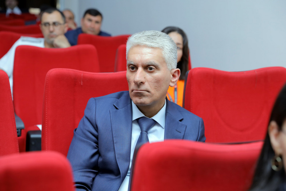 Naxçıvanda “İnsan Resurslarının İdarə Edilməsi” təliminə start verilib<font color=red> - FOTOLAR</font>
