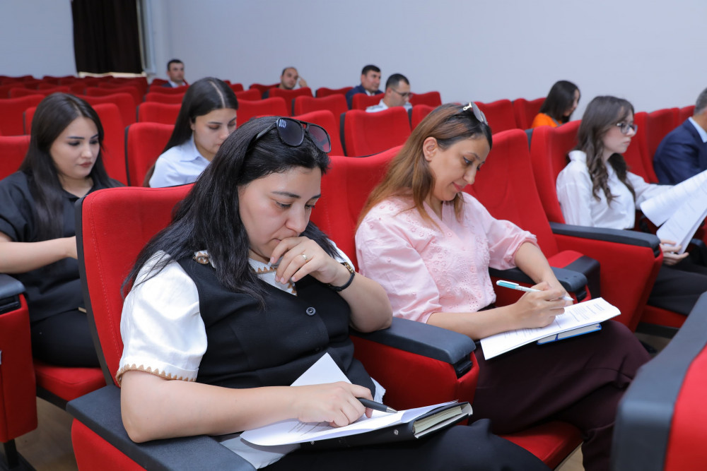 Naxçıvanda “İnsan Resurslarının İdarə Edilməsi” təliminə start verilib<font color=red> - FOTOLAR</font>