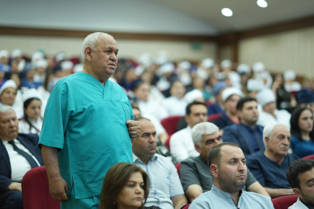 Naxçıvan Muxtar Respublikası Xəstəxanasında tibbi xidmətin təşkili ilə bağlı geniş tədbir keçirilib<font color=red> - FOTOLAR</font>