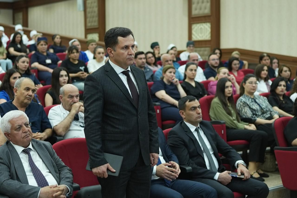 Naxçıvan Muxtar Respublikası Xəstəxanasında tibbi xidmətin təşkili ilə bağlı geniş tədbir keçirilib<font color=red> - FOTOLAR</font>