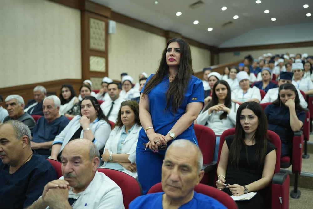 Naxçıvan Muxtar Respublikası Xəstəxanasında tibbi xidmətin təşkili ilə bağlı geniş tədbir keçirilib<font color=red> - FOTOLAR</font>