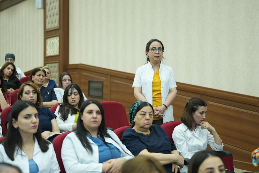 Naxçıvan Muxtar Respublikası Xəstəxanasında tibbi xidmətin təşkili ilə bağlı geniş tədbir keçirilib<font color=red> - FOTOLAR</font>