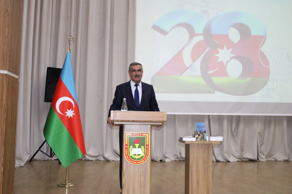 Naxçıvan Hərbi Kollecində Müstəqillik Günü qeyd olunub<font color=red> - FOTOLAR</font>