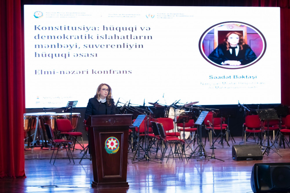 Naxçıvanda “Konstitusiya: hüquqi və demokratik islahatların mənbəyi, suverenliyin hüquqi əsası” mövzusunda konfrans keçirilib<font color=red> - FOTOLAR</font>