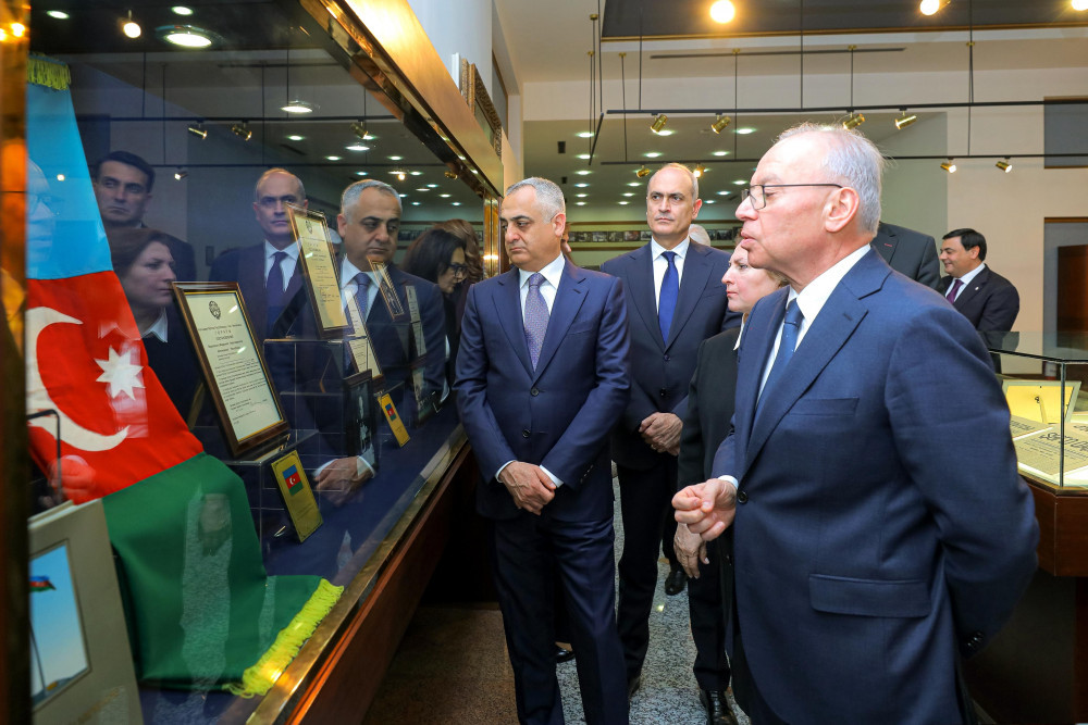 Naxçıvanda “Konstitusiya: hüquqi və demokratik islahatların mənbəyi, suverenliyin hüquqi əsası” mövzusunda konfrans keçirilib<font color=red> - FOTOLAR</font>