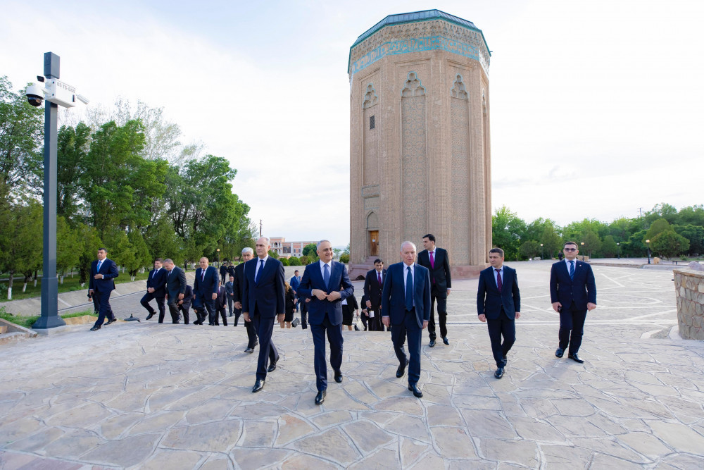 Naxçıvanda “Konstitusiya: hüquqi və demokratik islahatların mənbəyi, suverenliyin hüquqi əsası” mövzusunda konfrans keçirilib<font color=red> - FOTOLAR</font>