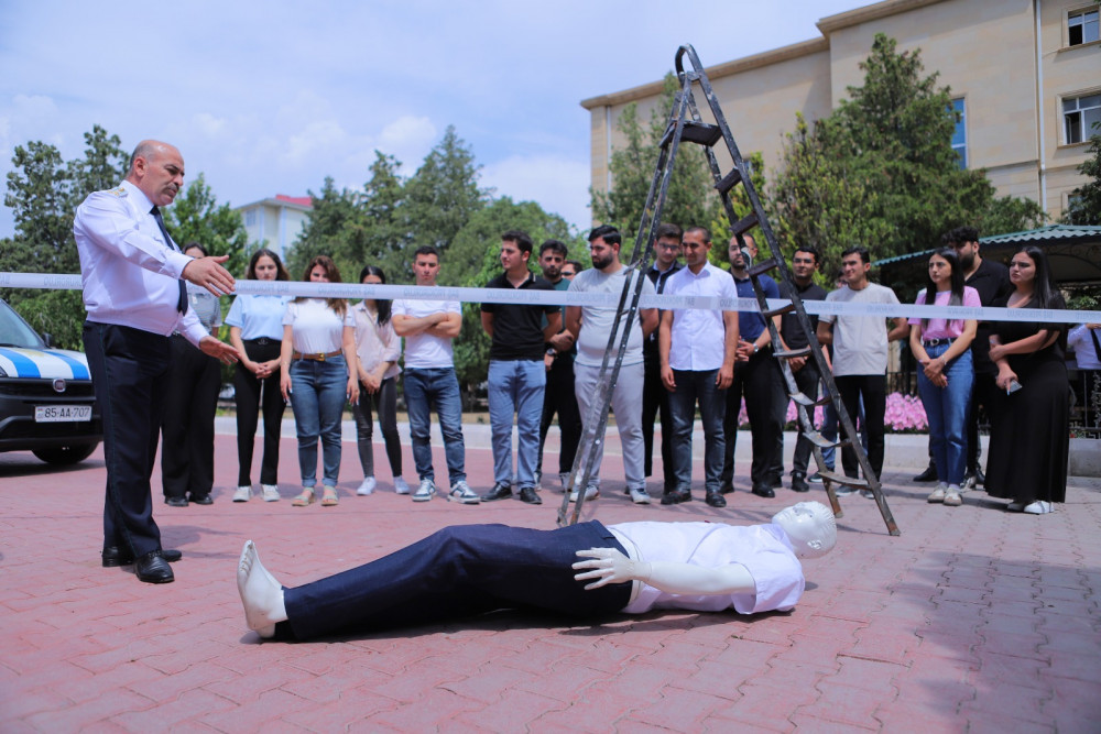 Naxçıvan Muxtar Respublikası Prokurorluğunda "Konstitusiya və Suverenlik ili "çərçivəsində " Açıq Qapı" günü keçirilib<font color=red> - FOTOLAR</font>