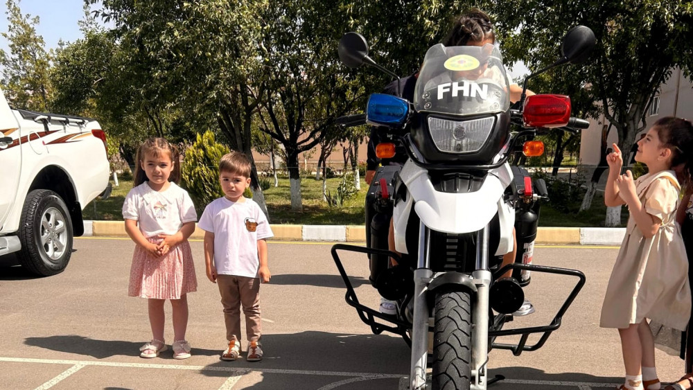 Nахçıvаn Muхtаr Rеspublikаsının Fövqəlаdə Hаllаr Nаzirliyi şəhid övladları üçün “açıq qapı günü” keçirib<font color=red> - FOTOLAR</font>