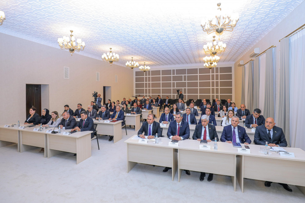 Ali Məclisin yaz sessiyası başa çatıb<font color=red> - FOTOLAR</font>