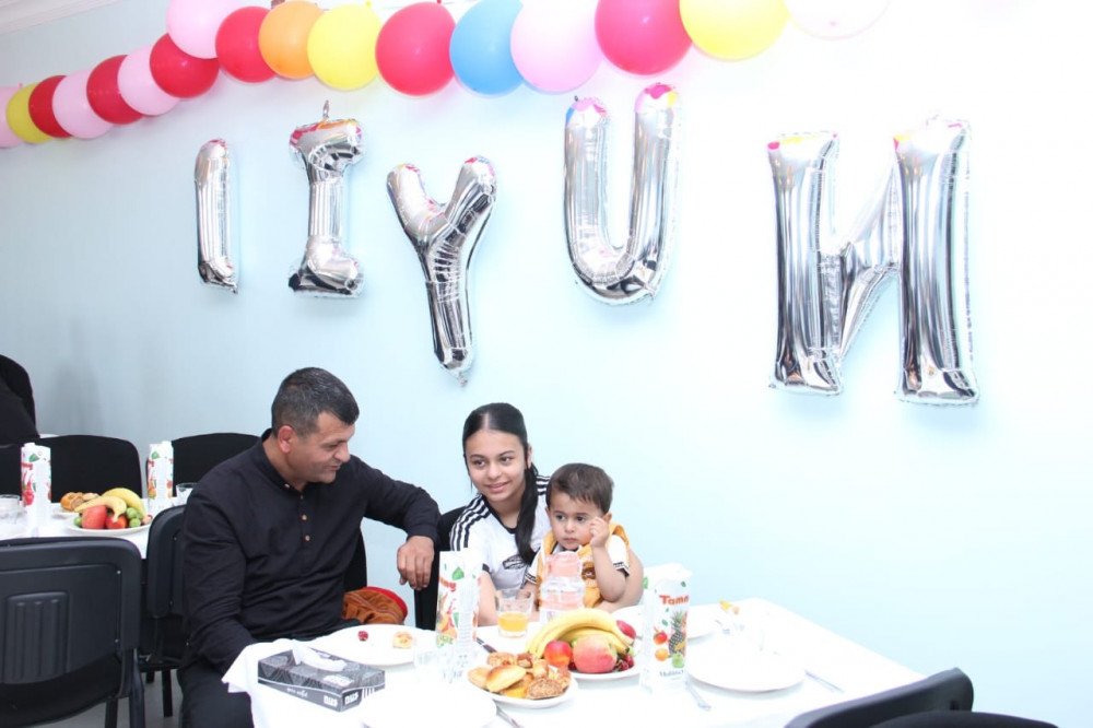 Naxçıvanda məhkum valideynlərlə uşaqlarının görüşü təşkil olunub<font color=red> - FOTOLAR</font>