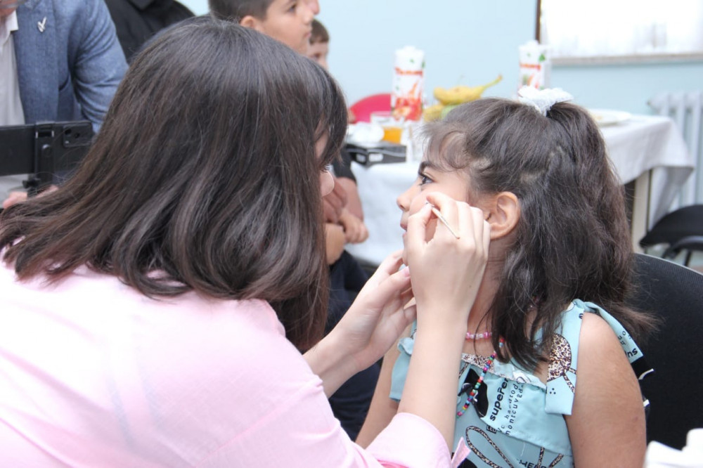 Naxçıvanda məhkum valideynlərlə uşaqlarının görüşü təşkil olunub<font color=red> - FOTOLAR</font>