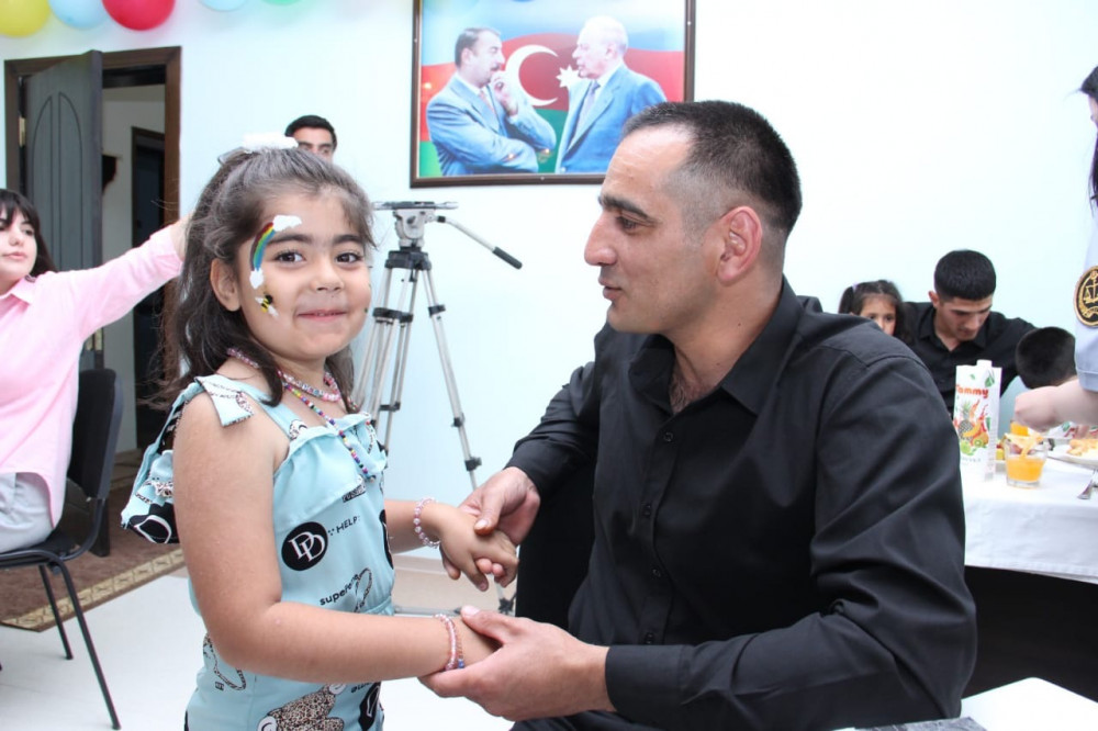 Naxçıvanda məhkum valideynlərlə uşaqlarının görüşü təşkil olunub<font color=red> - FOTOLAR</font>