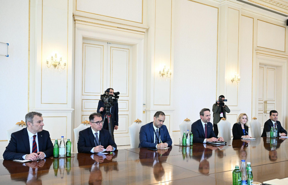 Prezident İlham Əliyev Türkiyənin energetika və təbii sərvətlər nazirini qəbul edib<font color='red'> - YENİLƏNİB</font><font color=red> - FOTOLAR</font>