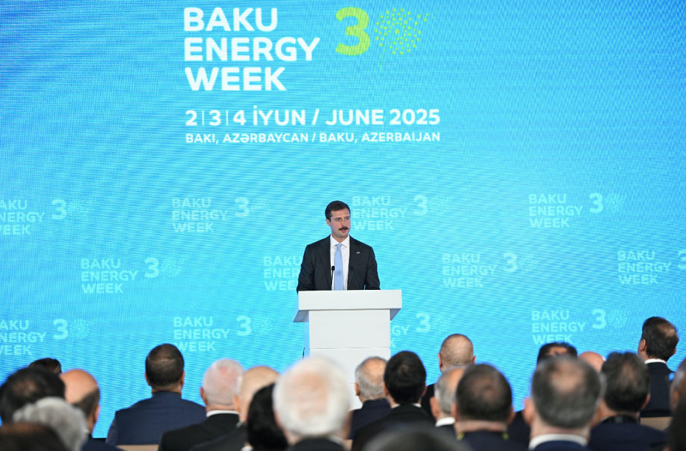 İlham Əliyev 30-cu “Caspian Oil and Gas”, 13-cü “Caspian Power” və 30-cu “Baku Energy Forum”un rəsmi açılış mərasimində çıxış edib -<font color=red> - FOTOLAR</font>