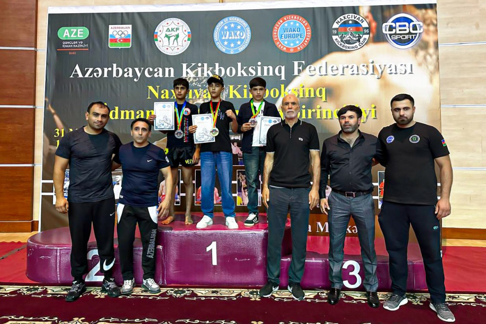 Naxçıvan kikboksçuları Bakıda keçirilən turnirdə uğurla çıxış ediblər<font color=red> - FOTOLAR</font>