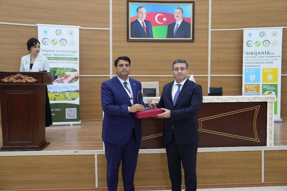 NDU-da “Orqanik və dayanıqlı kənd təsərrüfatı: Ekoloji tarazlıq və dayanıqlı inkişaf” I Respublika Elmi konfransı keçirilib<font color=red> - FOTOLAR</font>