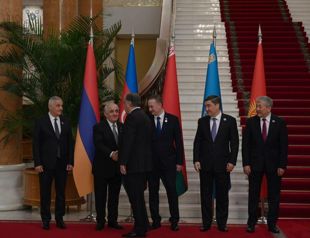 Əli Əsədov MDB Hökumət Başçıları Şurasının üzvlərinin Tacikistan Prezidenti ilə görüşündə iştirak edib<font color=red> - FOTOLAR</font>