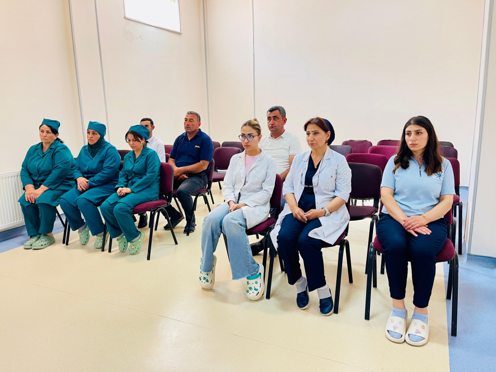 Coşqun Babayev Sədərək  Rayon Mərkəzi Xəstəxanasına  baş həkim təyin olunub<font color=red> - FOTOLAR</font>