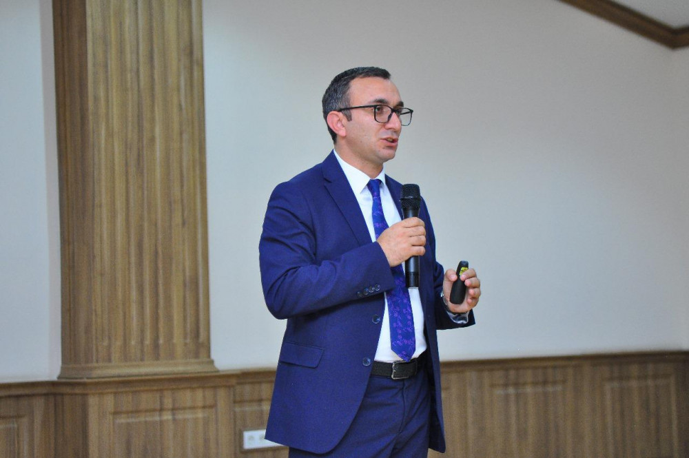 NDU-da Karyera Sərgisi çərçivəsində “Karyerada etik prinsiplər və şəffaflıq” mövzusunda təlim keçirilib<font color=red> - FOTOLAR</font>