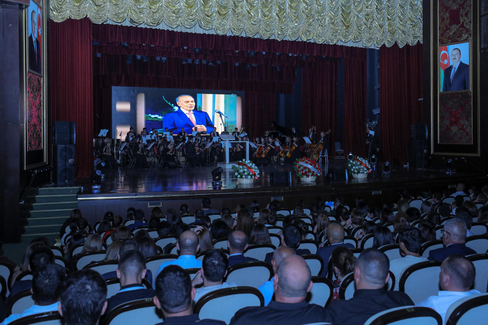 Naxçıvanda 15 İyun – Milli Qurtuluş Gününə həsr olunmuş konsert proqramı təşkil edilib<font color=red> - FOTOLAR</font>