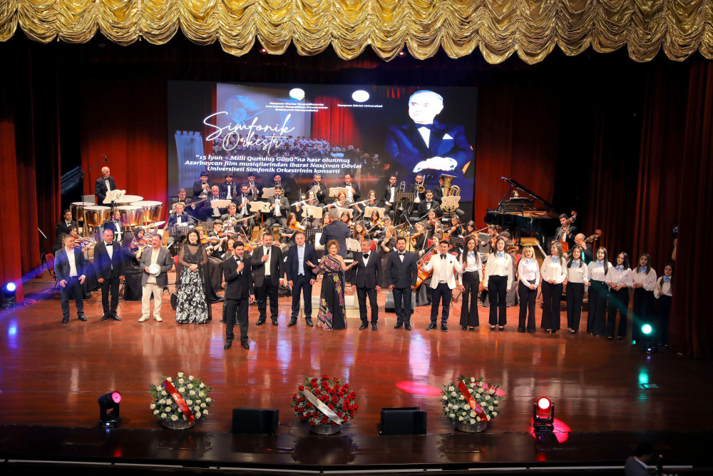 Naxçıvanda 15 İyun – Milli Qurtuluş Gününə həsr olunmuş konsert proqramı təşkil edilib<font color=red> - FOTOLAR</font>