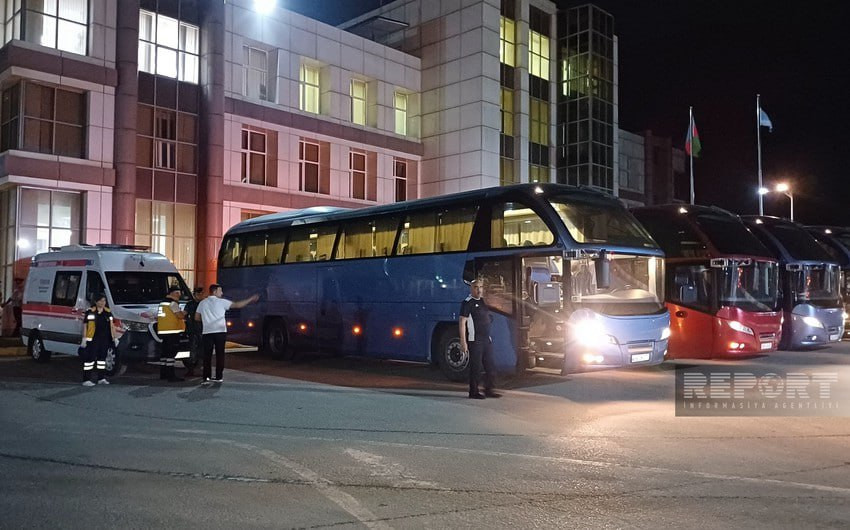 Xarici vətəndaşların öz ölkələrinə qayıtması üçün Astara sərhəd-keçid məntəqəsindən keçmələrinə şərait yaradılıb<font color=red> - FOTOLAR</font>
