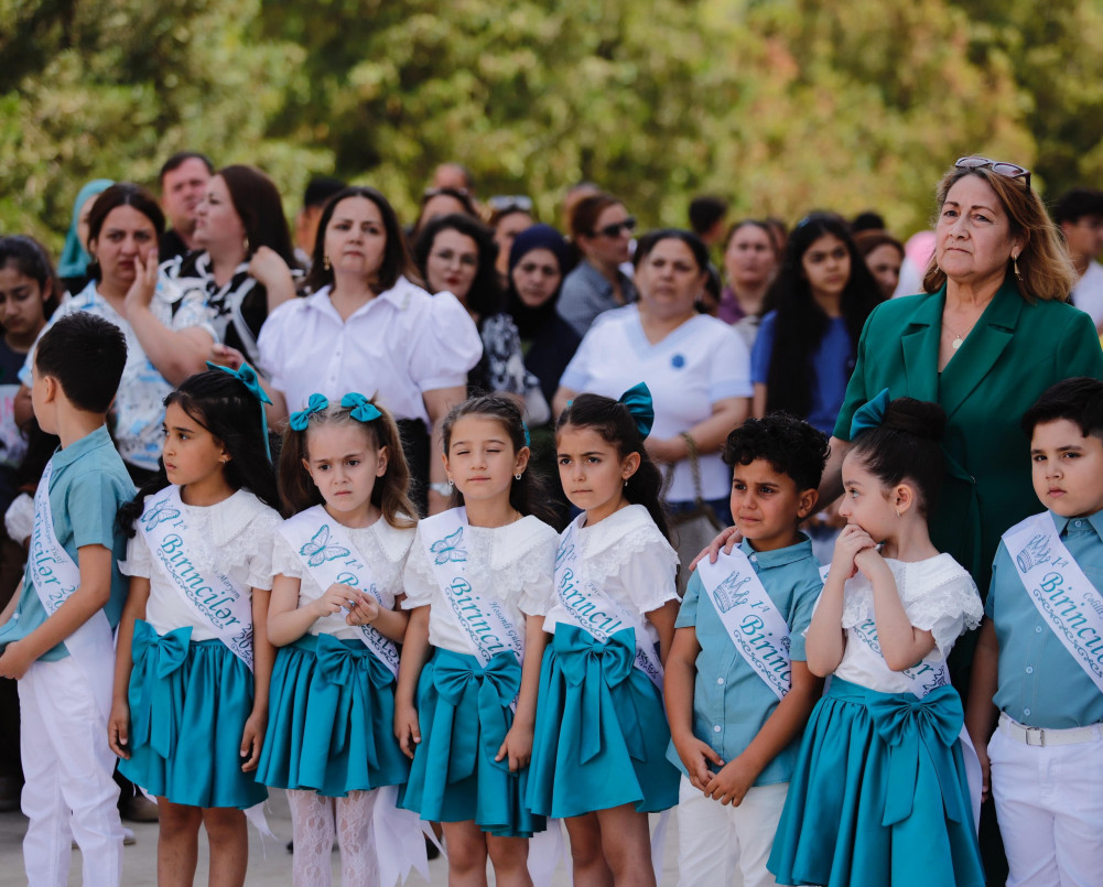 Naxçıvanda son zəng tədbiri keçirilib<font color=red> - FOTOLAR</font>