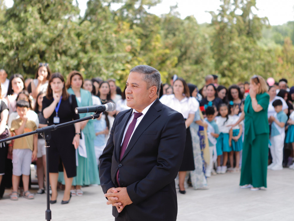 Naxçıvanda son zəng tədbiri keçirilib<font color=red> - FOTOLAR</font>