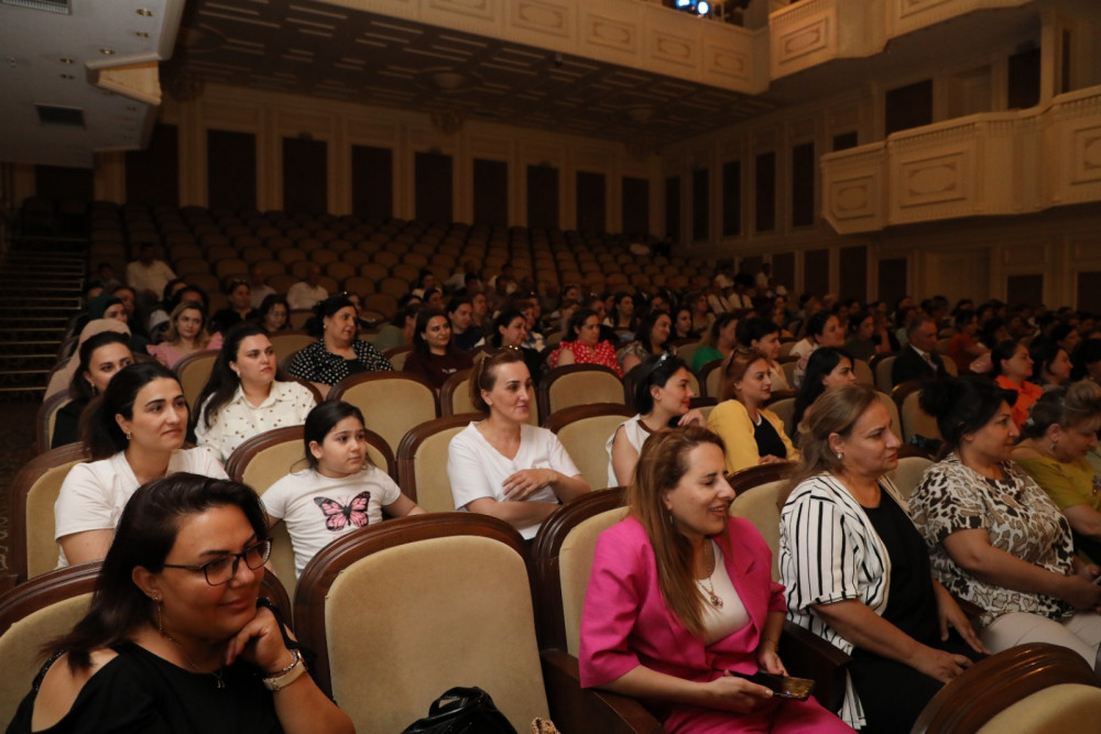 “Xalq Teatrları Festivalı-2025”  davam edir.<font color=red> - FOTOLAR</font>