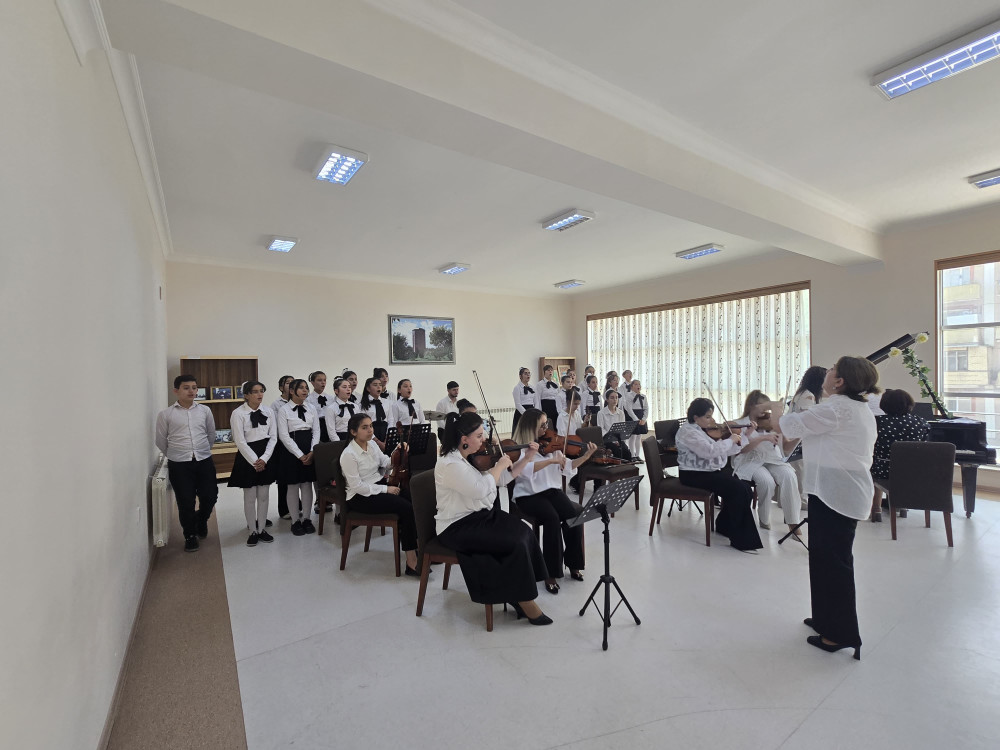 Yekun hesabat konsertləri keçirilib<font color=red> - FOTOLAR</font>