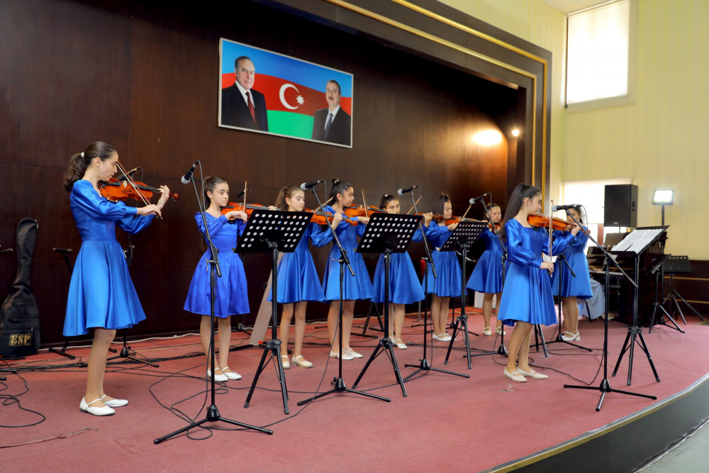 Yekun hesabat konsertləri keçirilib<font color=red> - FOTOLAR</font>