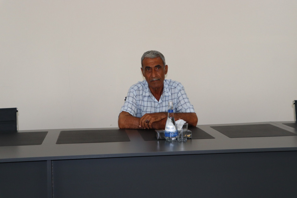 AKİA sədri Naxçıvanda vətəndaşlarla görüşüb, fermer təsərrüfatlarına baş çəkib<font color=red> - FOTOLAR</font>