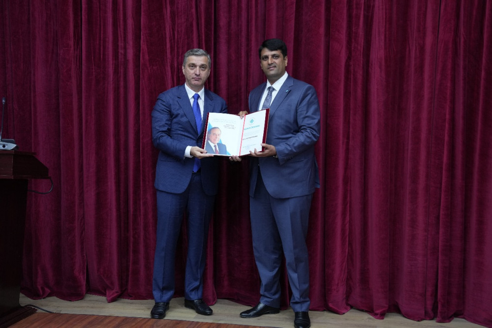 Naxçıvan Dövlət Universitetinin tələbələri üçün “Dövlət sektorunda audit” mövzusunda keçirilən təlimlər yekunlaşıb<font color=red> - FOTOLAR</font>