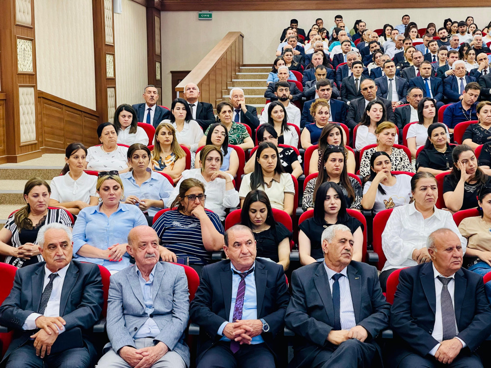 17 iyun – Tibb İşçilərinin Peşə Bayramı münasibətilə Naxçıvan Muxtar Respublikasında tədbir keçirilib<font color=red> - FOTOLAR</font>