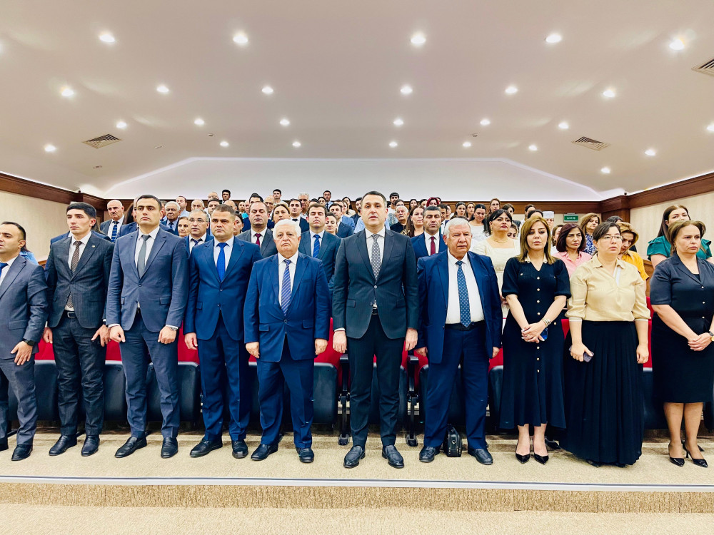 17 iyun – Tibb İşçilərinin Peşə Bayramı münasibətilə Naxçıvan Muxtar Respublikasında tədbir keçirilib<font color=red> - FOTOLAR</font>