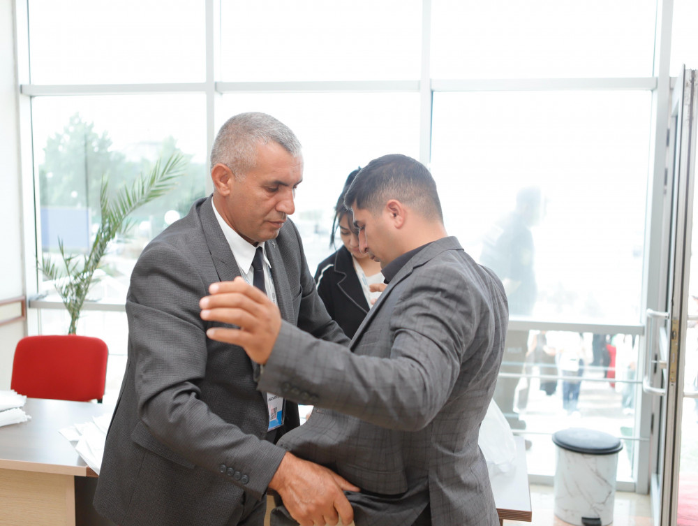 Naxçıvanda təhsilverənlərin sertifikatlaşdırılması prosesinə start verilib<font color=red> - FOTOLAR</font>