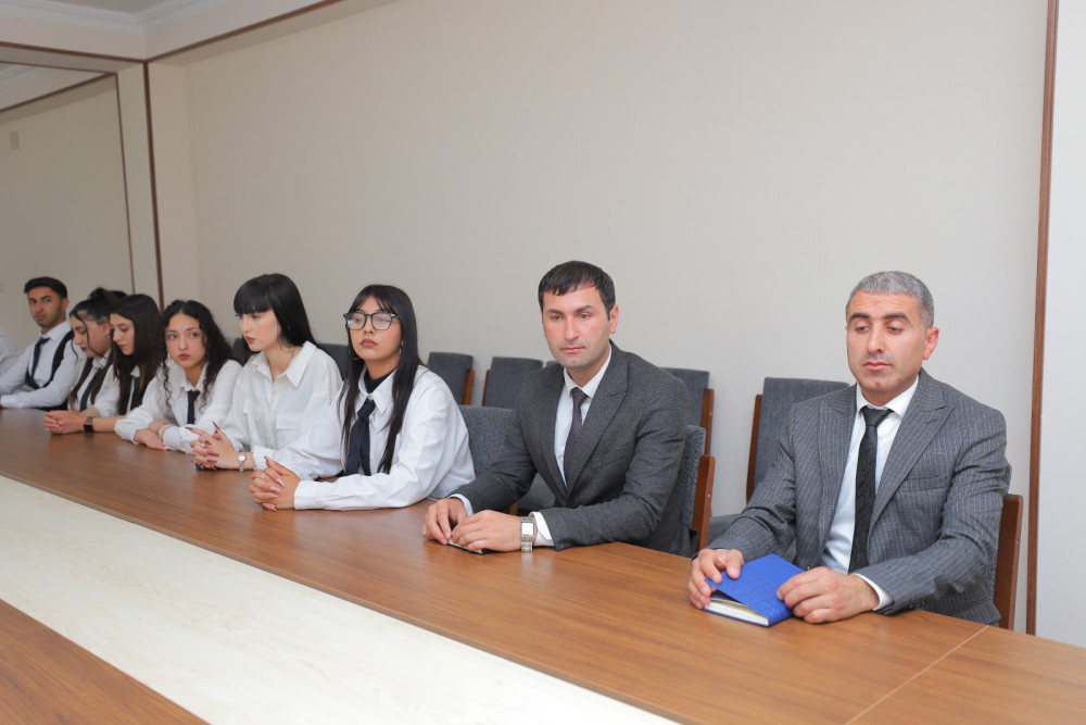 “Peşəkar bələdçi” təlimi başa çatıb <font color=red> - FOTOLAR</font>