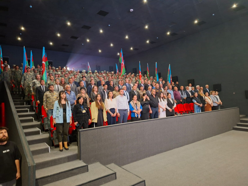 Laçında “8 Noyabr Zəfəri suverenliyimizin qarantıdır” mövzusunda konfrans keçirilib<font color=red> - FOTOLAR</font>