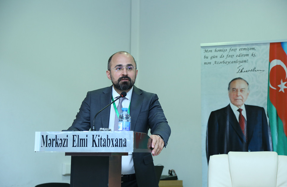 AMEA-da keçirilən beynəlxalq simpozium öz işini bölmə iclasları ilə davam etdirib<font color=red> - FOTOLAR</font>