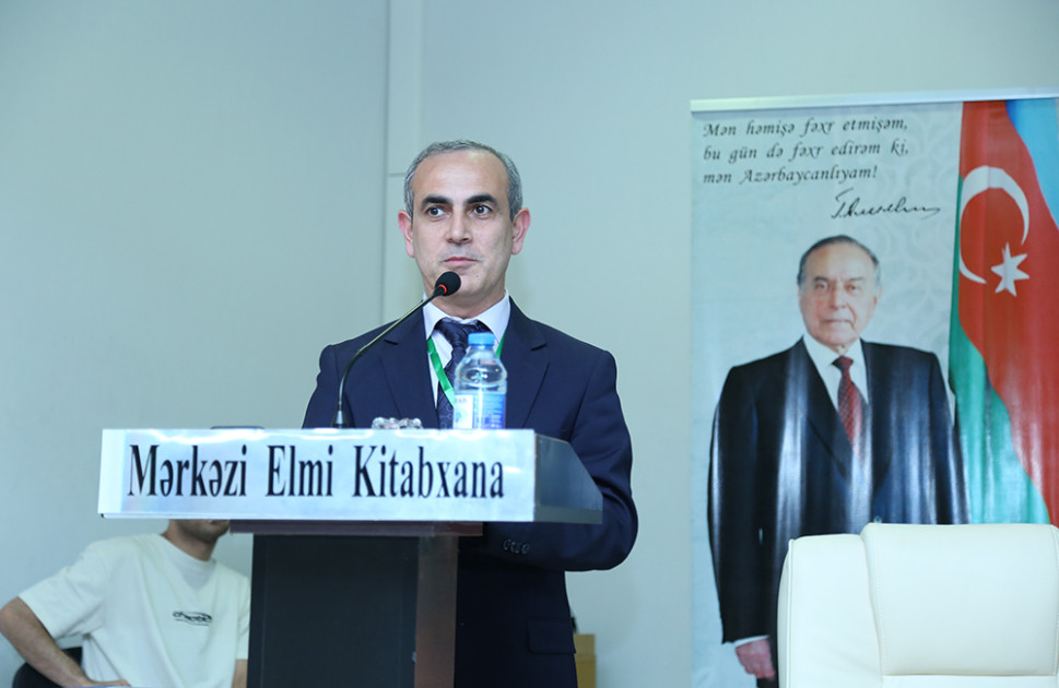 AMEA-da keçirilən beynəlxalq simpozium öz işini bölmə iclasları ilə davam etdirib<font color=red> - FOTOLAR</font>