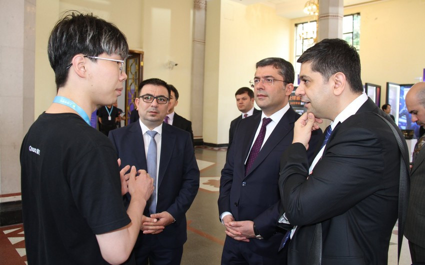 Azərbaycan nümayəndə heyəti 30-cu Şanxay Televiziya Festivalında iştirak edib<font color=red> - FOTOLAR</font>