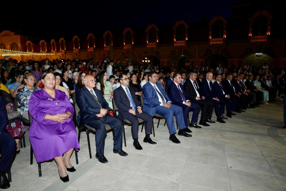 NDU tələbələrinin “Məzun Günü” keçirilib<font color=red> - FOTOLAR</font>