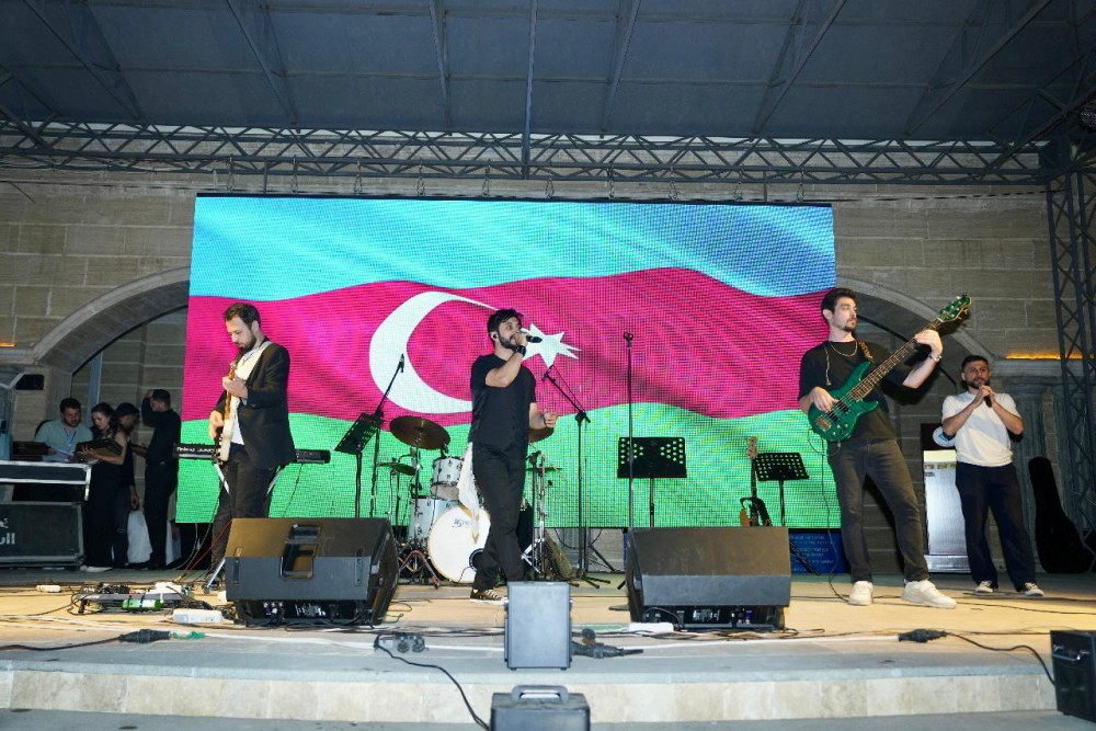 NDU tələbələrinin “Məzun Günü” keçirilib<font color=red> - FOTOLAR</font>