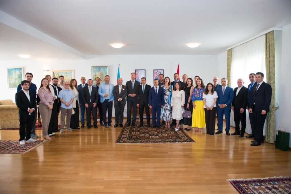 Azərbaycanın Xorvatiyadakı səfirliyində iki ölkənin mədəniyyət və yaradıcı sənaye təmsilçilərinin işgüzar görüşü olub<font color=red> - FOTOLAR</font>