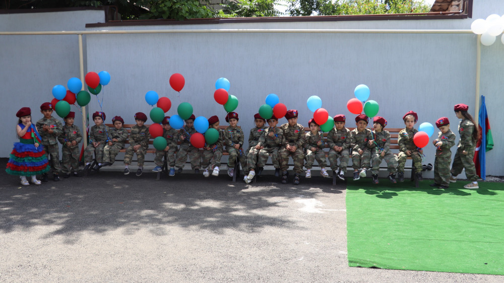 Xankəndidə uşaq bağçasında ordu günü qeyd edilib <font color=red> - FOTOLAR</font>